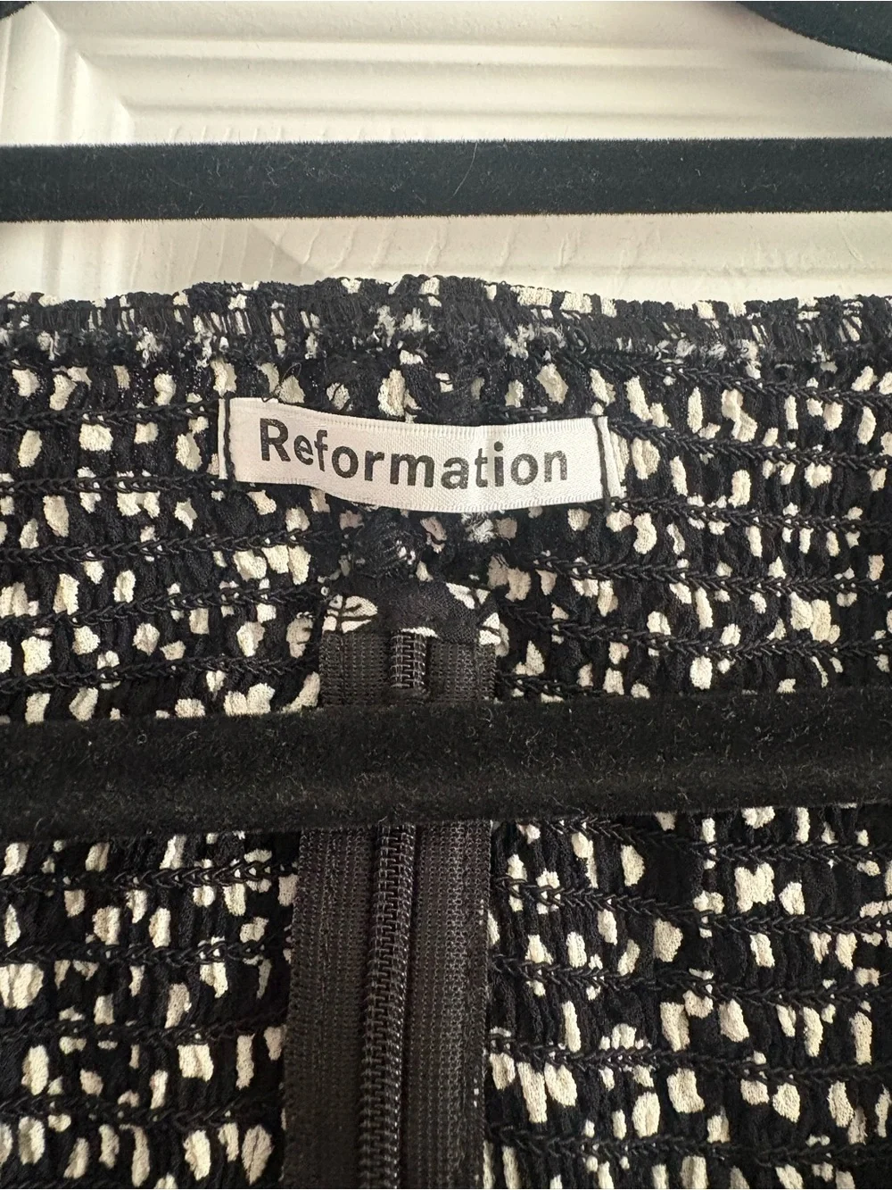 ReformationBlack and White Dot Sweetheart Neck Puff Sleeve Top